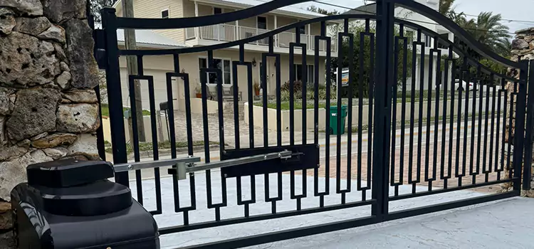 Swing Gate Opener with Keypad Rockford