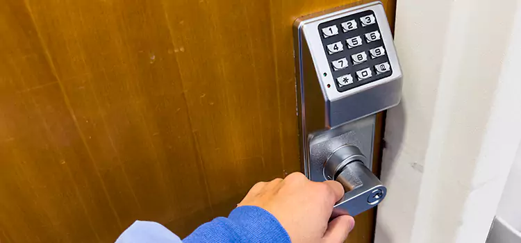 Why Choose Us for Your Keypad Lock Needs in Rockford, IL?