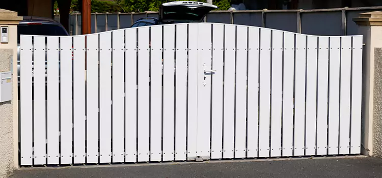 Why Choose Us for Residential Gate Repair in Rockford, IL?